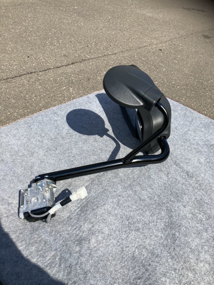 未使用品 ダイナ トヨエース 左 ドアミラー 純正 品番 87905-25020