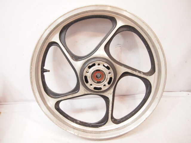 HOT，人気セール ゼファー1100フロントホイール_ブレなしメンテ用に 18X3.00J/F-1297刻印(フロント)｜売買されたオークション情報、yahooの商品情報をアーカイブ公開 - オークファン カワサキ用