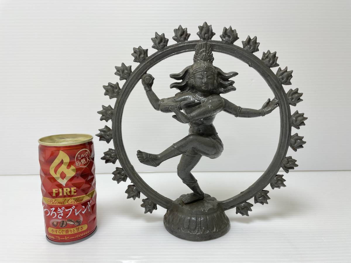Md4 シヴァ ナタラージャ 踊るシヴァ シバ神 ダンシングシヴァ 高さ22 5cm 重さ約1542kg 仏像 売買されたオークション情報 Yahooの商品情報をアーカイブ公開 オークファン Aucfan Com