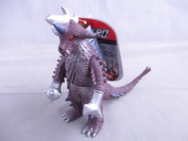 良品 フィギュア ソフビ バンダイ ウルトラ怪獣500 18 殺し屋超獣 