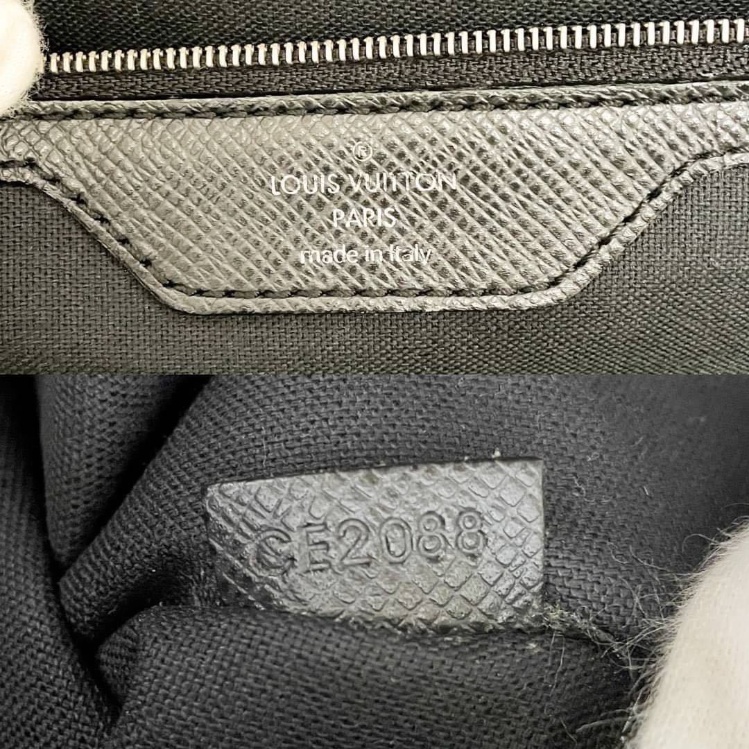 1円【美品/定価33万】ルイヴィトン LOUISVUITTON イゴール M31172
