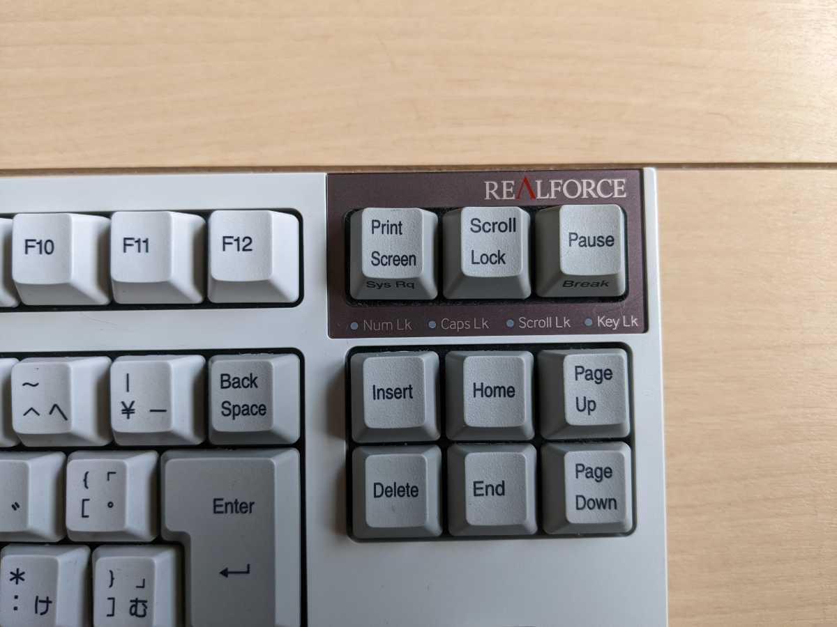 Keyboard 東プレ REALFORCE S R2 テンキーレス 静音モデル 日本語 静電容量無接点方式 USB アイボリー R2TLS-JPV-IV 東プレ REALFORCE S 45g USBキーボード 周辺機器