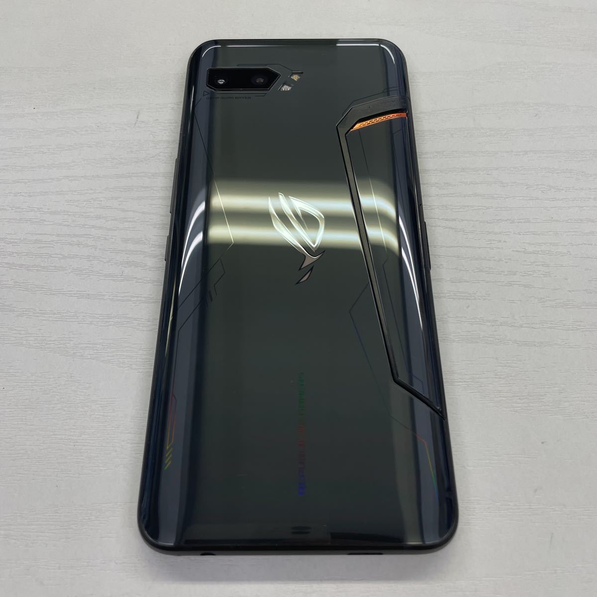 ロック有☆ジャンク品☆ASUS ROG PHONE2 ZS660KL(ブラック)512GB☆除菌済み