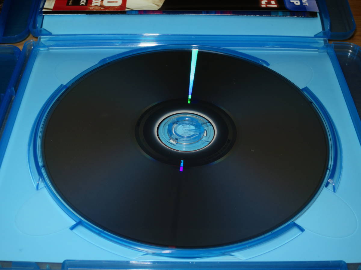 相棒 劇場版iii 巨大密室 特命係 絶海の孤島へ 通常版 Blu Ray 67 Off