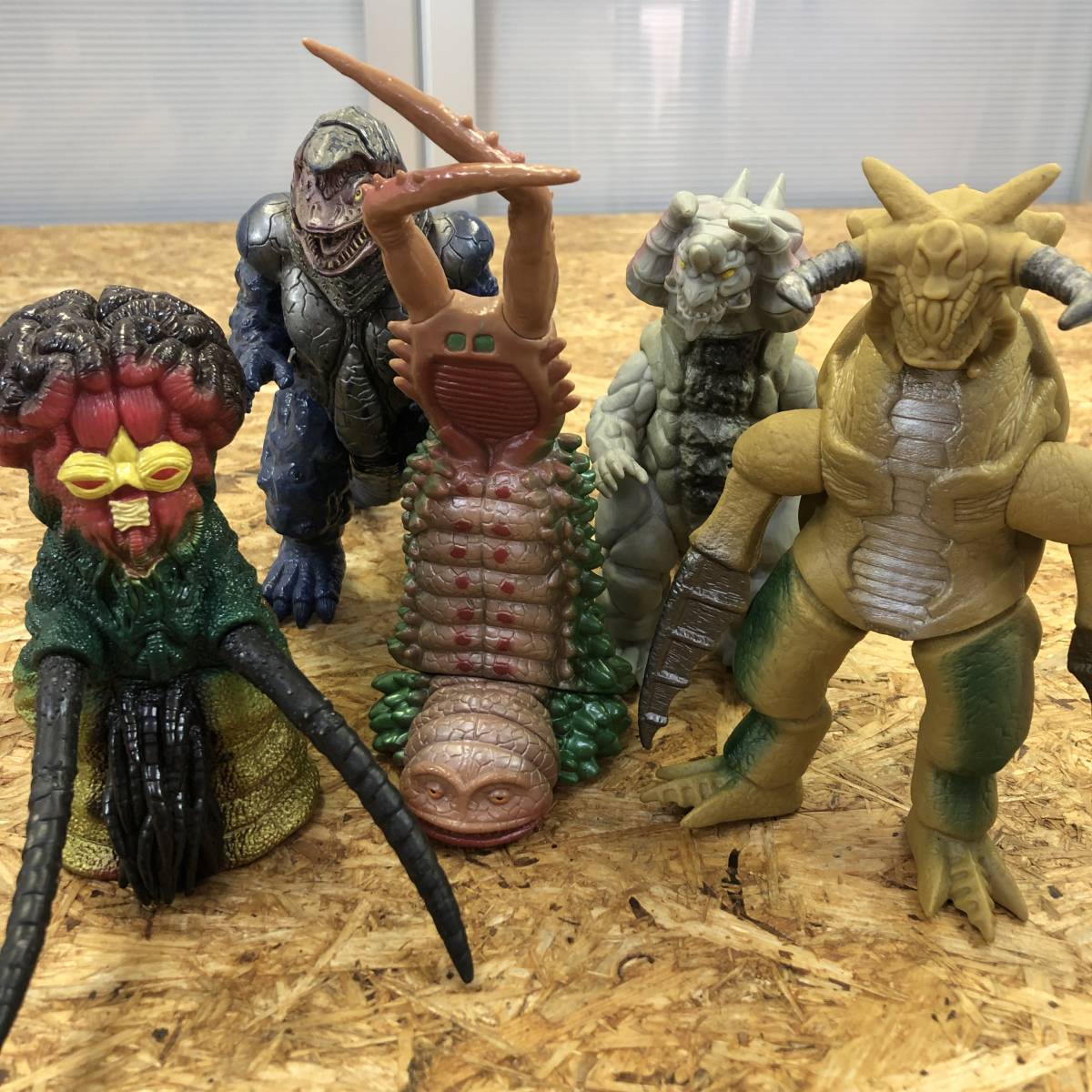 ウルトラマン 怪獣 ソフビ たくさん 大量 まとめて【HR036@100