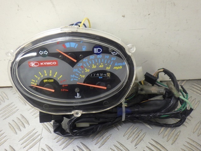 キムコ　スーパー9　メーター　ベース　RFBSH10DP5R351***