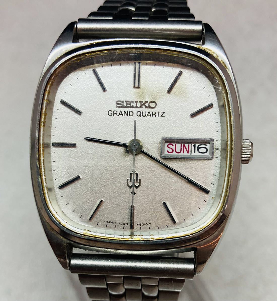 e75 必見！ SEIKO セイコー GRAND QUARTZ グランドクオーツ デイデイト