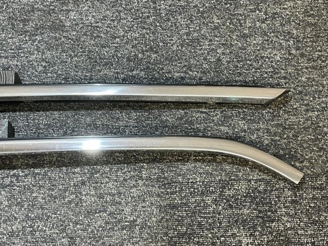グロリアワゴン E-WY30 純正 サイド ガラスモール セット メッキ 希少