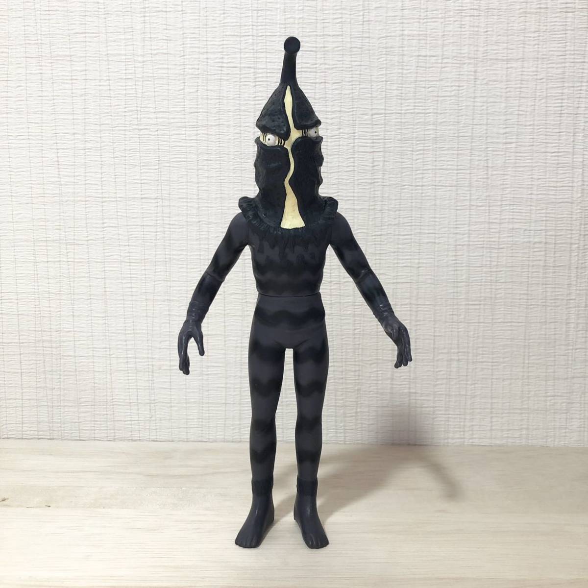 ケムール人 ソフビ バンダイ フィギュア その他 売買されたオークション情報 Yahooの商品情報をアーカイブ公開 オークファン Aucfan Com