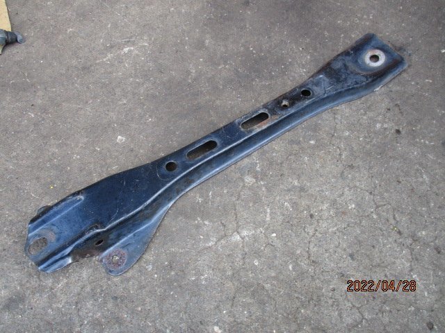 (020)S13 シルビア コアサポートフレーム 2