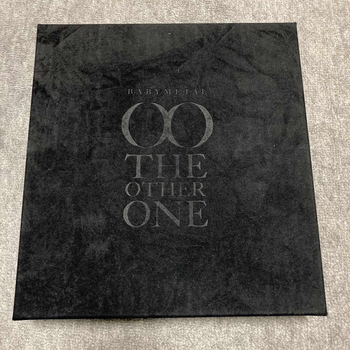 BABYMETAL THE OTHER ONE - BLACK BOX (タレントグッズ)｜売買された