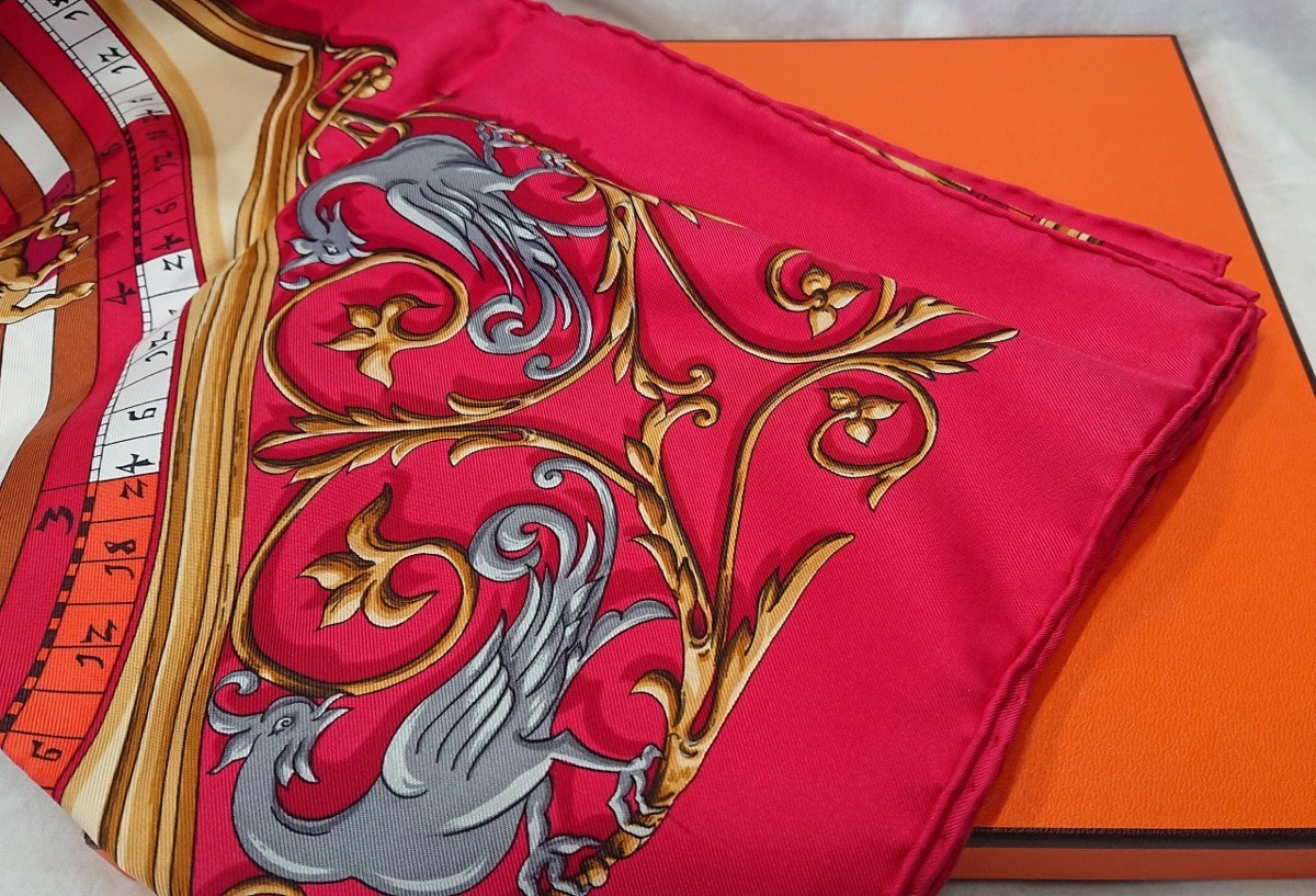 未使用【 HERMES エルメス 大判スカーフ カレ90 『dies et hore