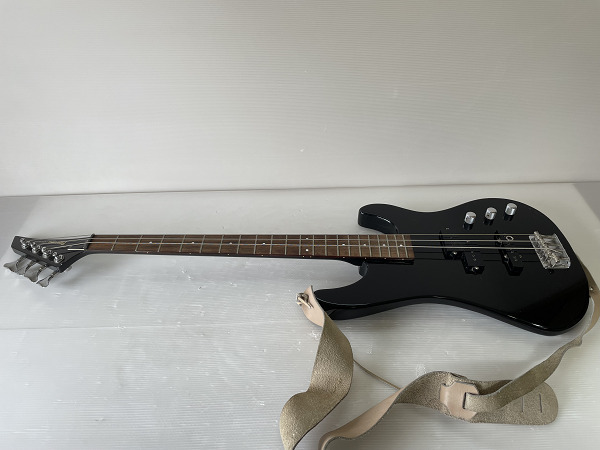 フェルナンデスベース4弦黒