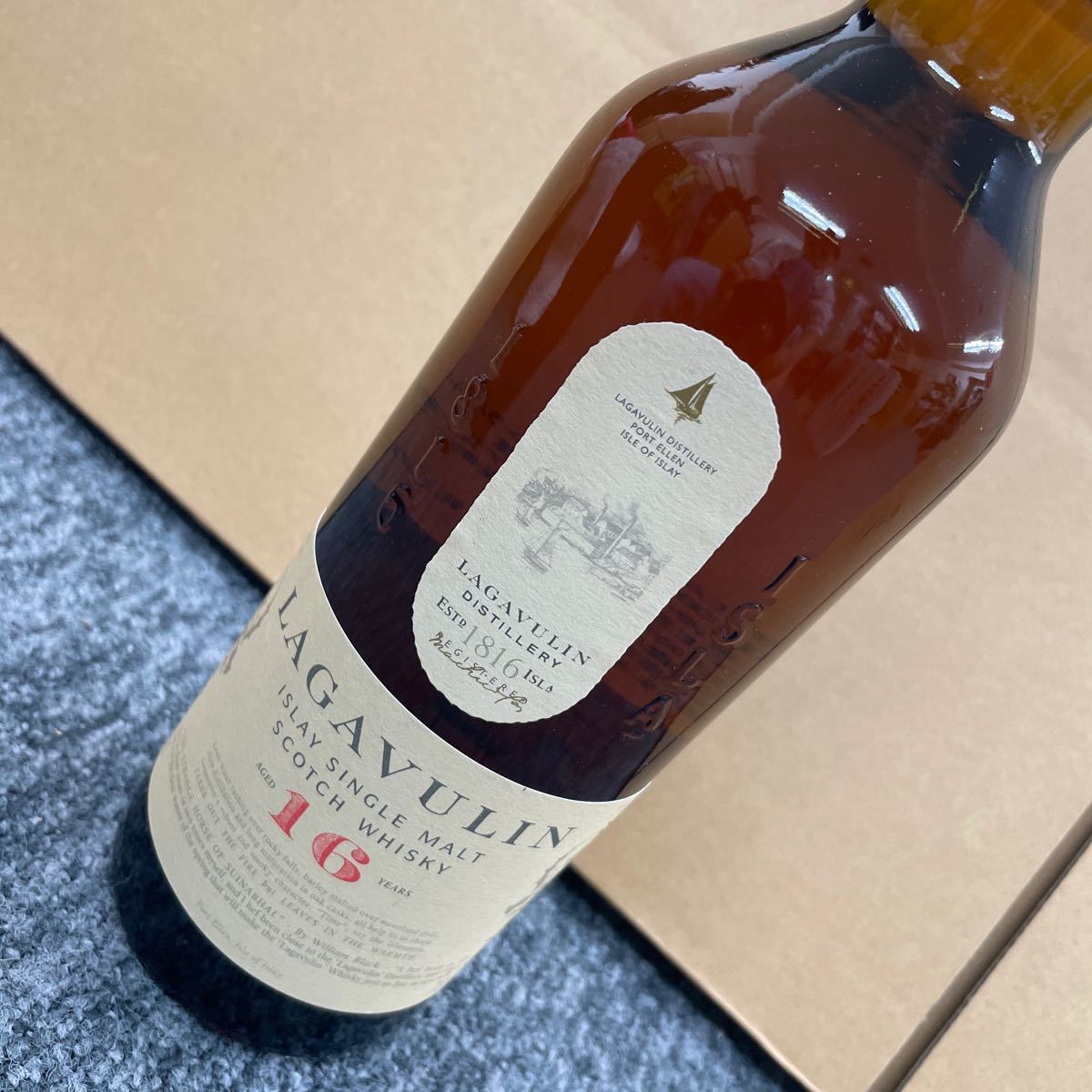 ラガヴーリン 16年 700ml | ラガヴーリンの値段と価格推移は？｜84件の