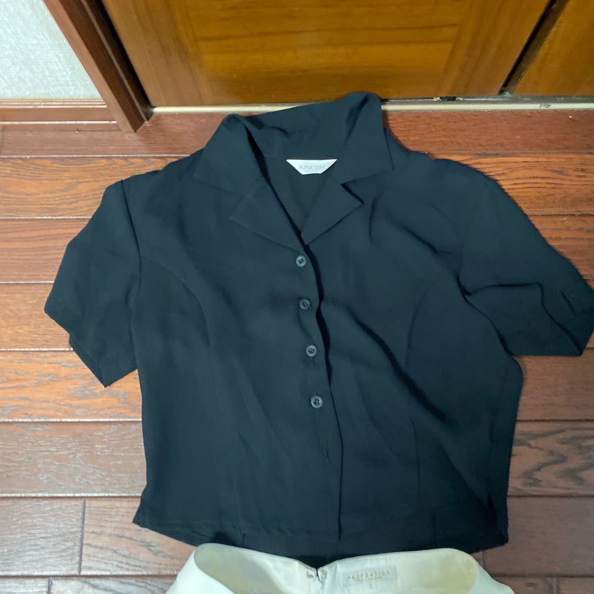 7号 カフェ店員黒のブラウス 白のフレアスカート その他 売買されたオークション情報 Yahooの商品情報をアーカイブ公開 オークファン Aucfan Com 7号 カフェ店員黒のブラウス 白のフレアスカート その他 売買されたオークション情報 Yahooの商品情報をアーカイブ公開 オークファン Aucfan Com