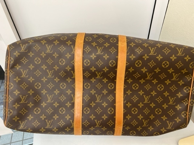 【ジャンク】Louis Vuitton　ルイヴィトン　モノグラム　キーポル55　　キングラム（イ） LOUIS VUITTON 公式サイト ルイ・ヴィトンの「モノグラム」おしゃれプロが推薦、大人の ティ・パレPM “モノグラム・エンブレム”を発表