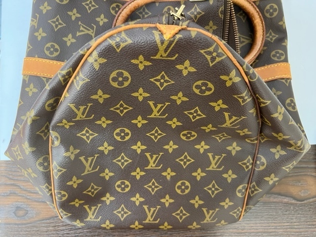 【ジャンク】Louis Vuitton　ルイヴィトン　モノグラム　キーポル55　　キングラム（イ） LOUIS VUITTON 公式サイト ルイ・ヴィトンの「モノグラム」おしゃれプロが推薦、大人の ティ・パレPM “モノグラム・エンブレム”を発表