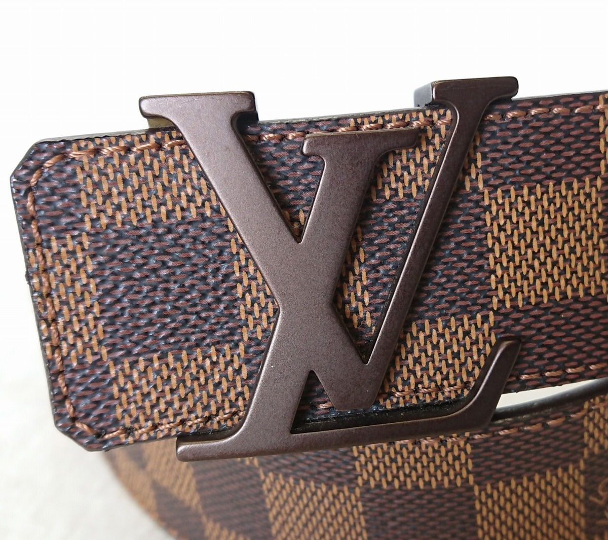 綺麗【 LOUIS VUITTON ルイヴィトン サンチュール LVイニシアル M9807 