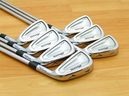 ミズノ●MP-57 MP57 7本 NS950S 日本仕様(e4-27-14) ミズノ MP-57 Mizuno caddie ミズノ／MP／MP-57の口コミ評価｜ゴルフクラブ・ギア情報のmy ゴルフなんでも瓦版