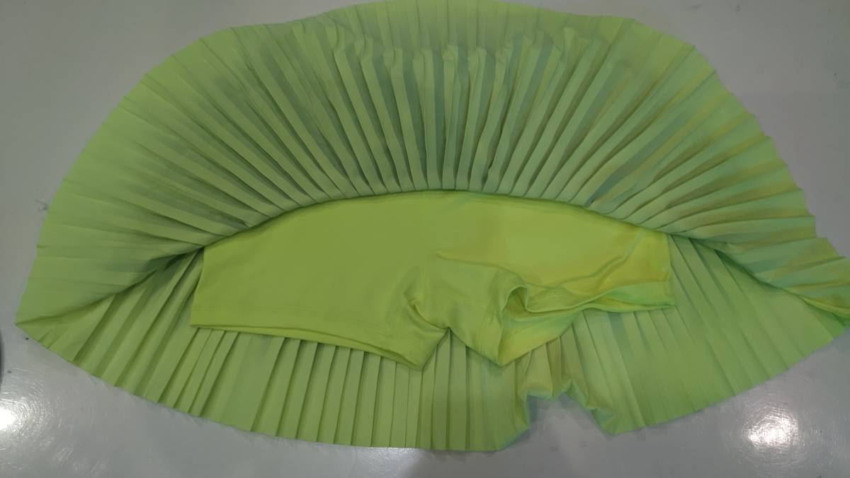 ナイキ　nike テニスウェア　上下セット　タンクトップ　スコート　黒　ブラック　黄色　イエロー_5