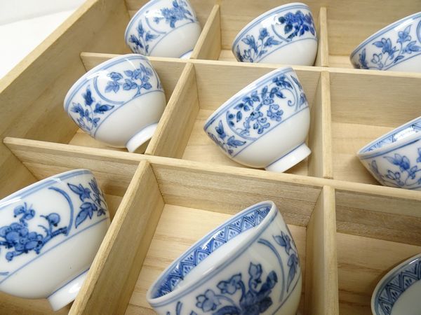 美品 有田 豊増晏正 四季杯 茶杯 茶碗 染付 草花 1月～12月 絵 