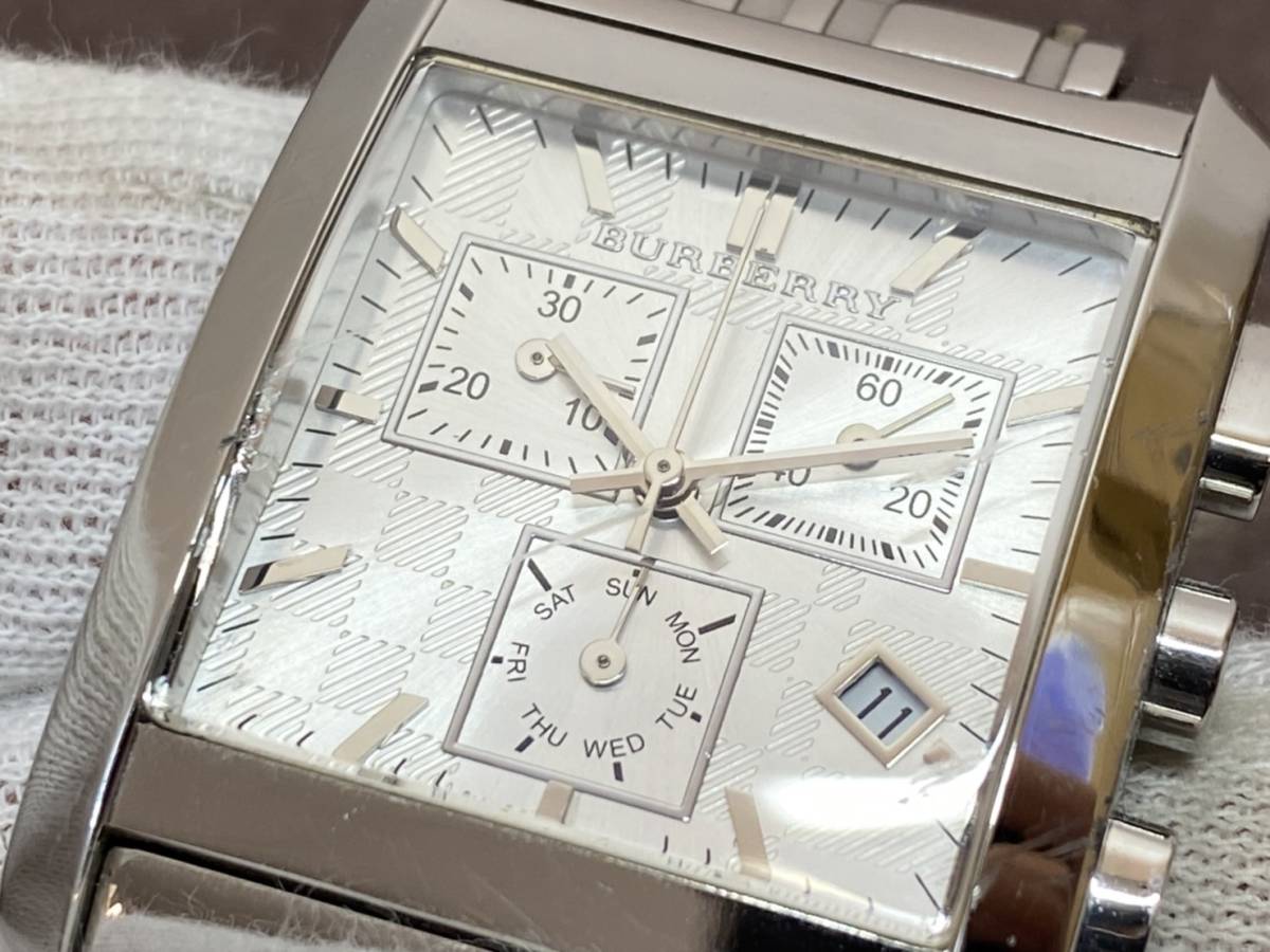 BURBERRY メンズ 時計 四角形のケース｜ファッション
