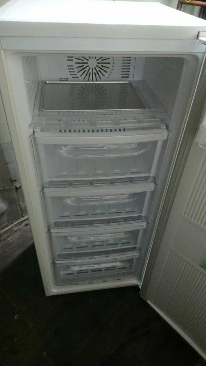 【MITSUBISHI 三菱 】三菱冷凍庫 冷凍ストッカー MF-U12N-W 2010年製 中古 MF-U12N-W 三菱 121L 2010年製&frasl;YMJ012-22 冷凍庫右 MF-U12N-W｜三菱電機WIN2K