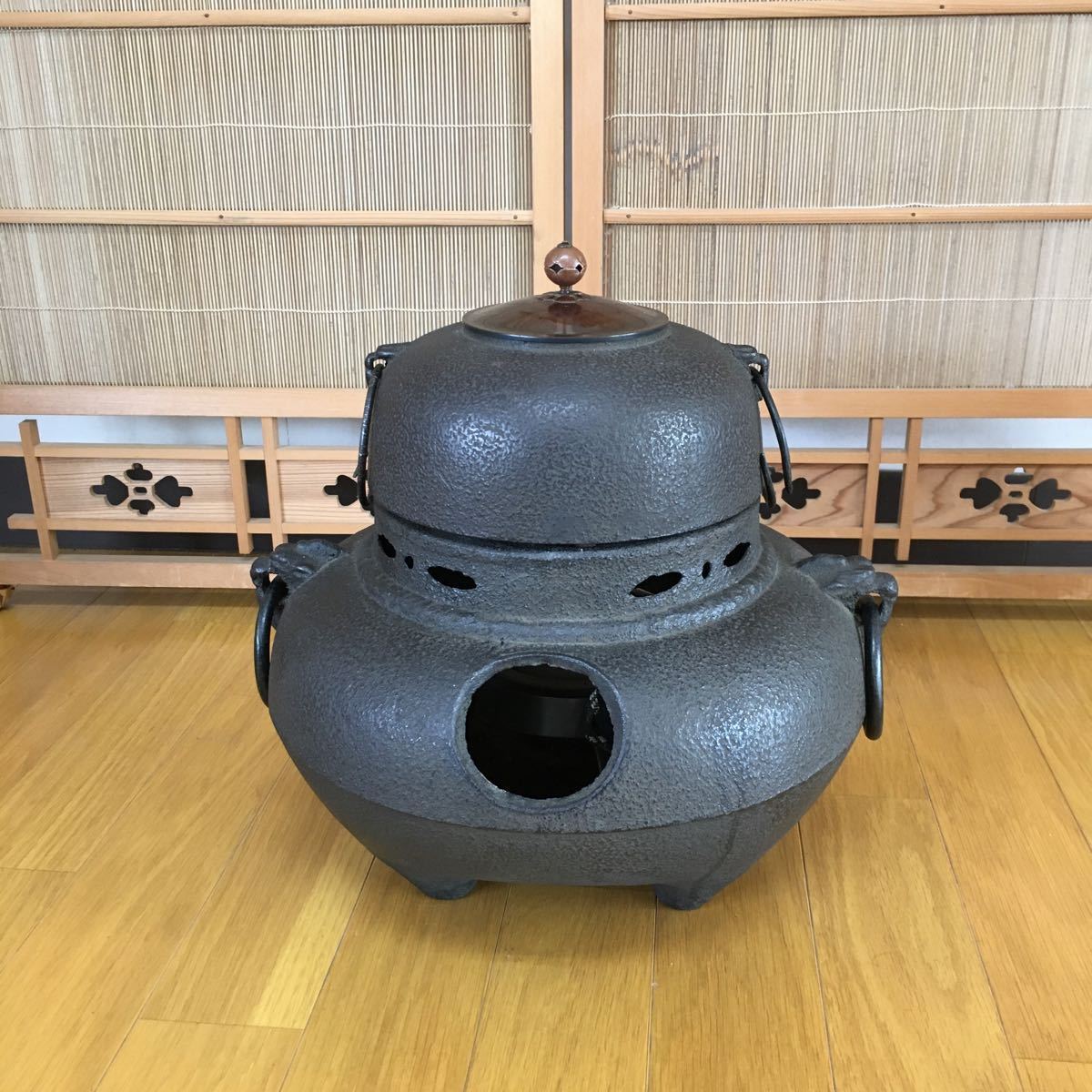 茶道具 】風炉釜 電熱ヒーター 付 / 検) 茶道 煎茶道具 茶釜 鉄釜 風炉 