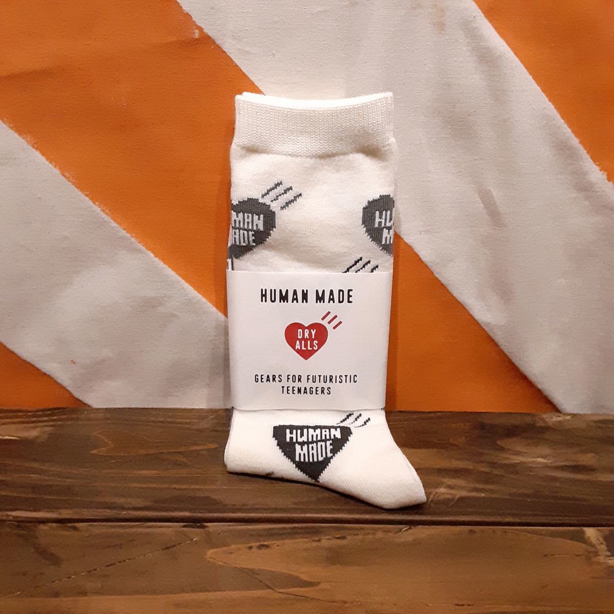  HUMAN MADE NIGO SOCKS GREY GRAY ヒューマンメイド ソックス 靴下 グレー(一般)｜売買されたオークション情報、yahooの商品情報をアーカイブ公開 - オークファン 一般