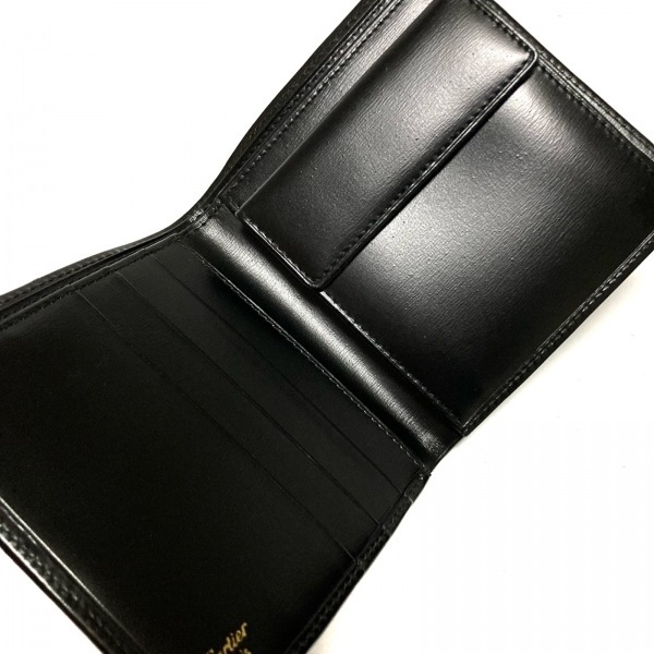 カルティエ Cartier 2つ折り財布 パシャ レザー 黒 美品 財布 カルティエ Cartier 2つ折り財布 パシャ レザー 黒 美品 財布