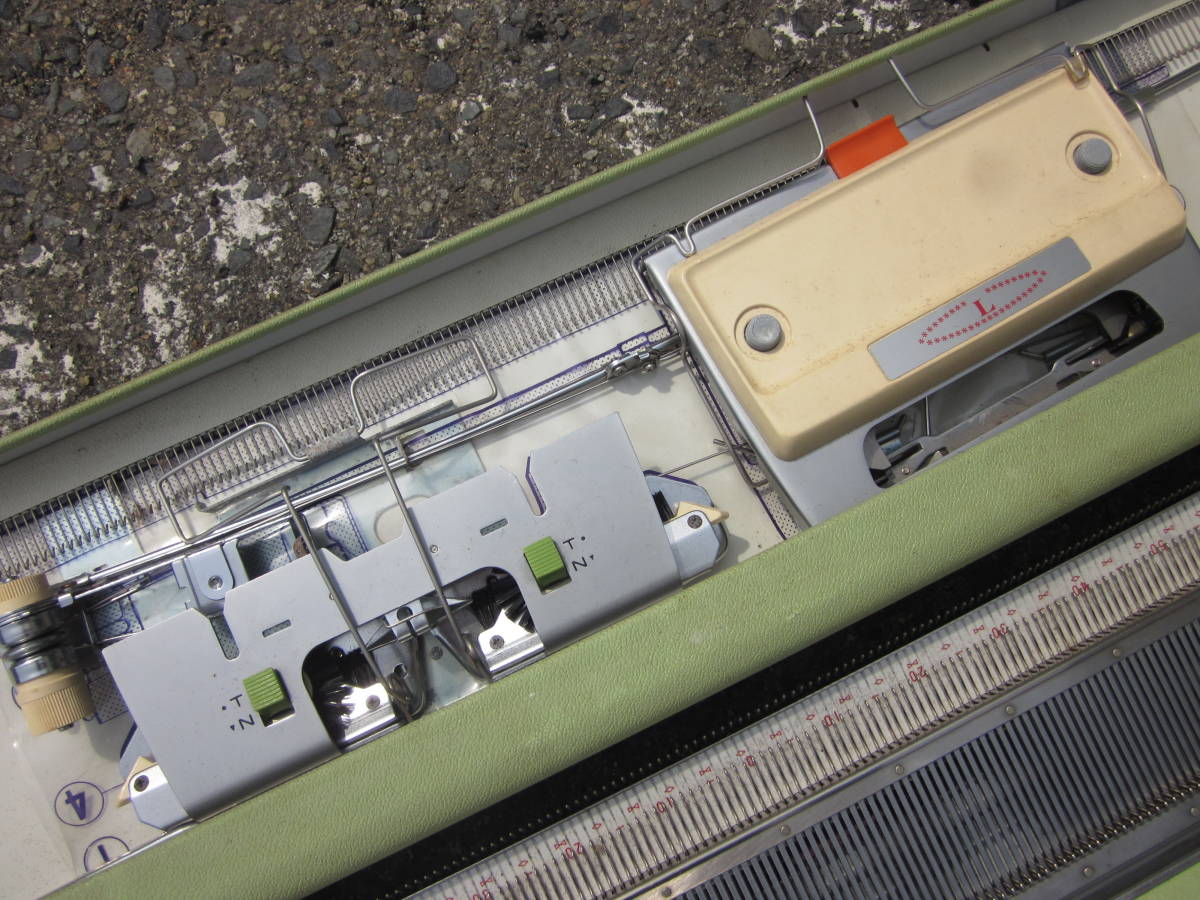 ブラザー編機 指定教室より ジャンク！動作未確認 当時物 古い編み機 