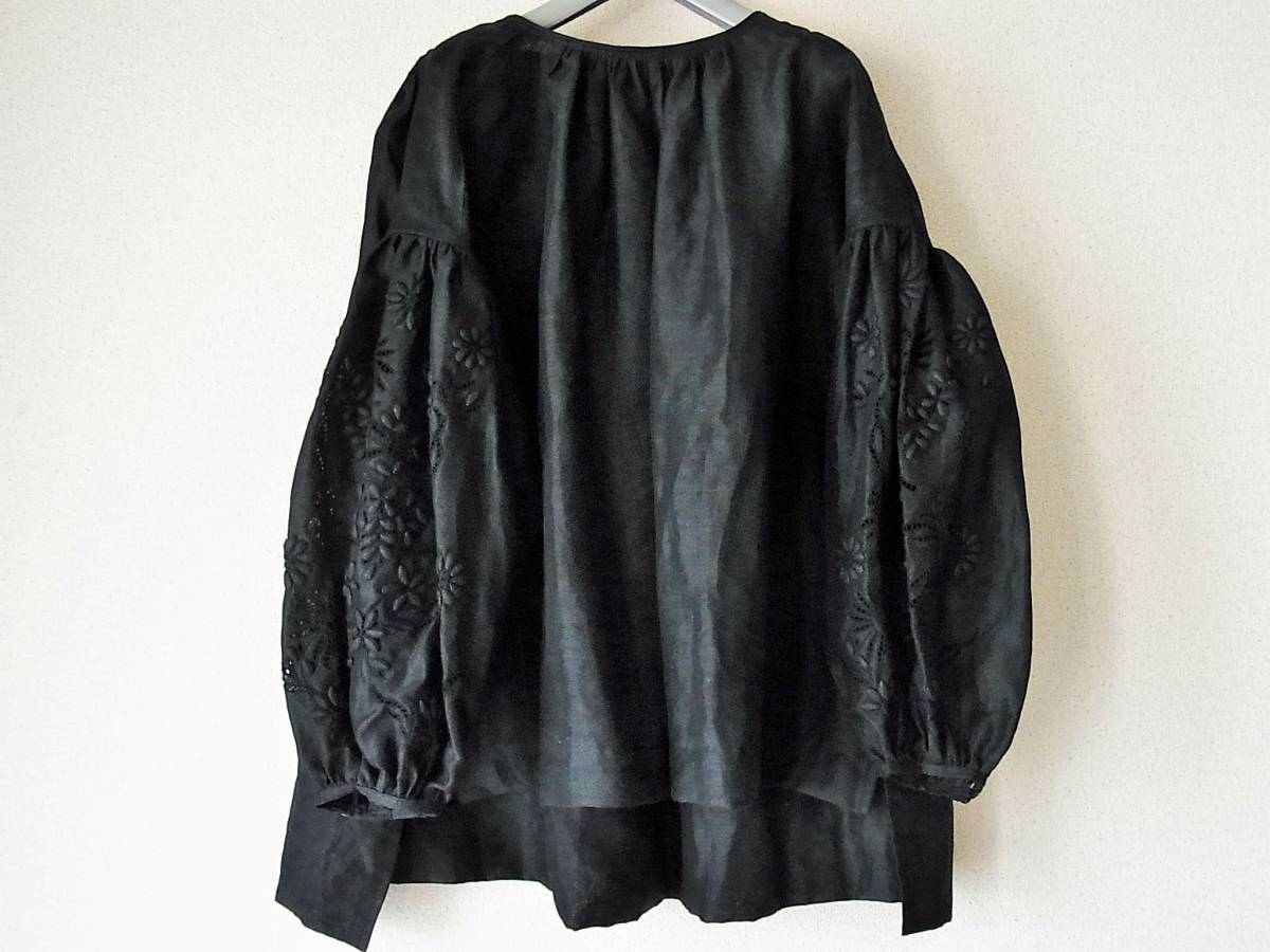 未使用 TOWAVASE トワヴァーズ リネン ブラウス ブラック 刺繍スモック 
