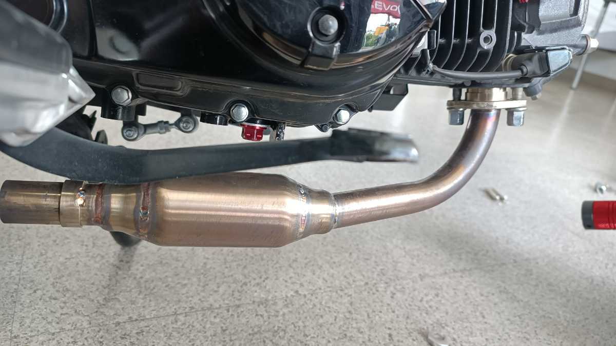 ホンダ グロム JC61 マフラー X-Speed 二本出しマフラー(マフラー本体 