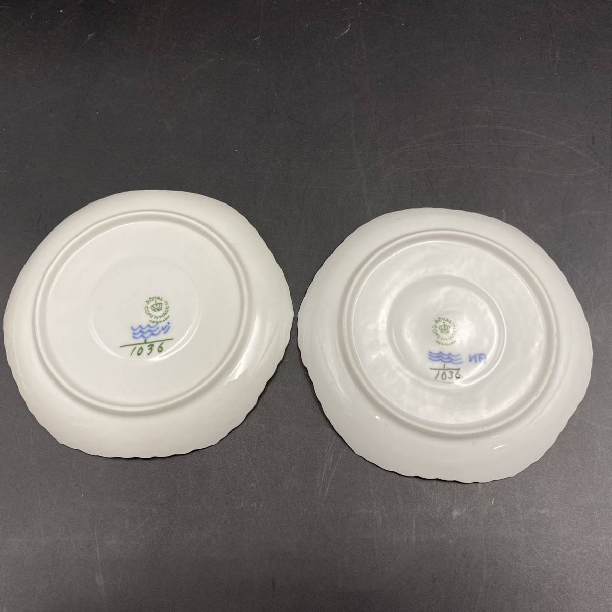 1円~【美品】ロイヤルコペンハーゲン ROYAL COPENHAGEN ブルーフルーテッド フルレース 顔付 カップ＆ソーサー 2客セット_4