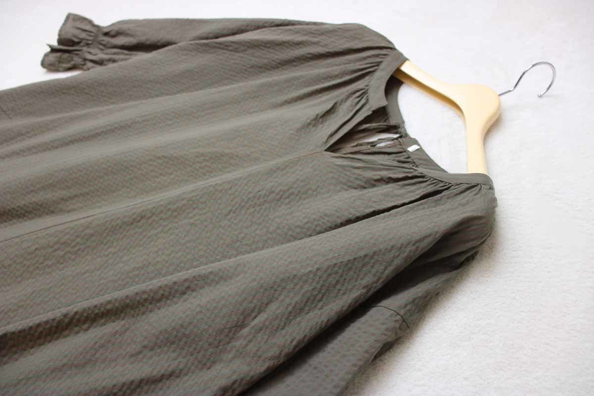 5 845 ストライプバックリボンギャザーワンピース カーキｆサイズ Mサイズ 売買されたオークション情報 Yahooの商品情報をアーカイブ公開 オークファン Aucfan Com