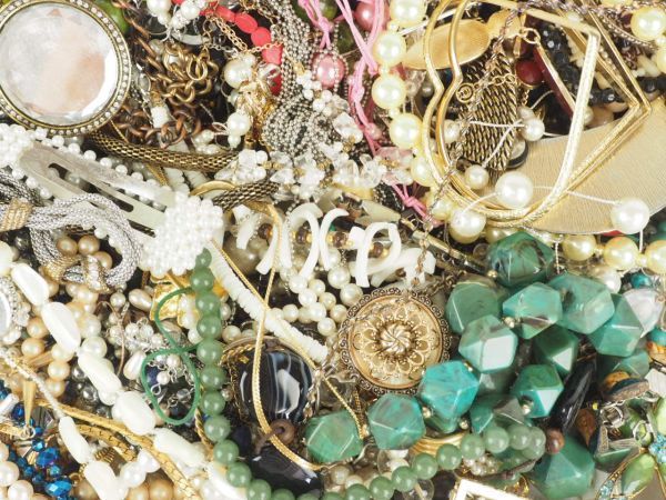 お得 アクセサリー 大量セット 約10kg ネックレス イヤリング 指輪 等
