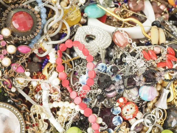 お得 アクセサリー 大量セット 約10kg ネックレス イヤリング 指輪 等