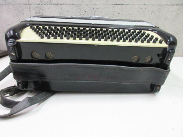 yt3632/EXCELSIOR エキセルシャー アコーディオン MADE IN ITALY 302MM 