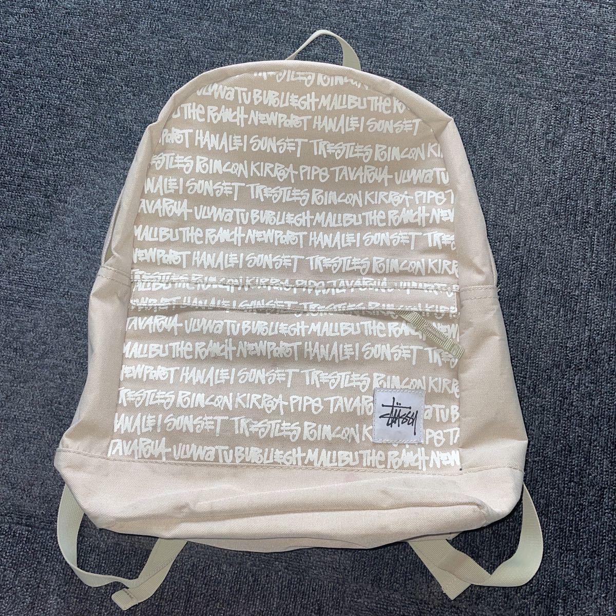 STUSSY バックパック リュック 中のバッグ取り外し可能 使い勝手良し 