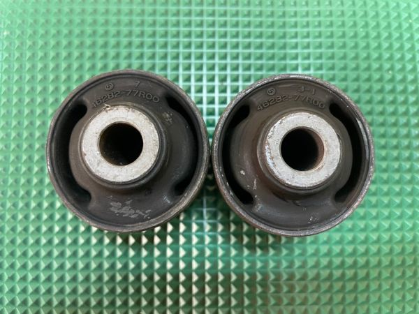 専用出品 G-3-1○スズキ 純正 ジムニー JB64W リーディングアーム トレーリング