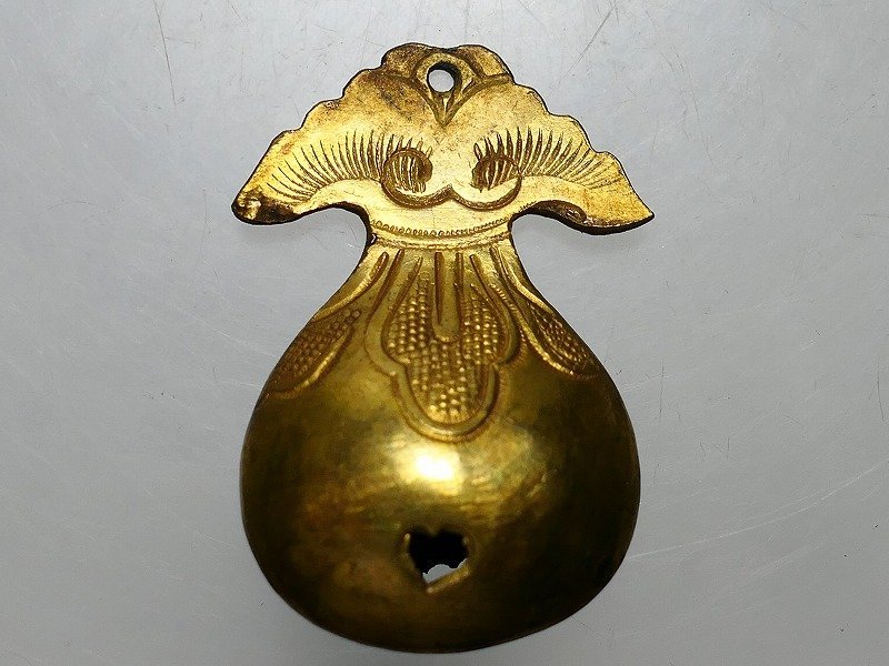 仏教美術 華鬘 古銅 鍍金 装飾 南都初荷42 鍍金 古鈴 銅製 華鬘鈴 仏教美術 】 (仏像)｜売買された