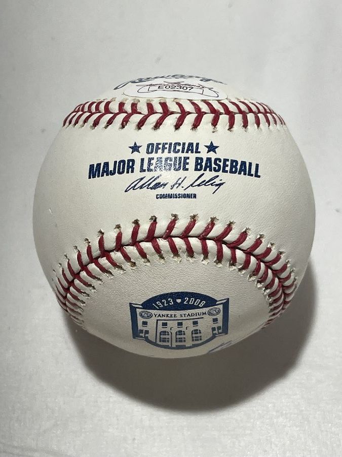 MLB 松井秀喜 直筆サイン入り ボール ロゴ入り 【公式通販】