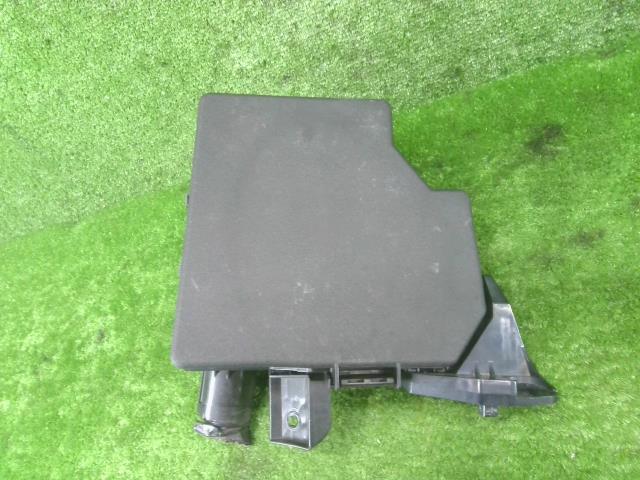 86 DBA-ZN6 ヒューズボックス ジャンクションボックス エンジン