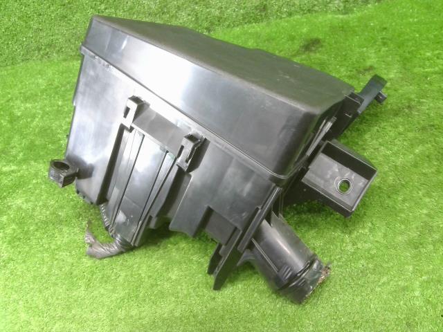 FA 20さん専用 86 DBA-ZN6 ヒューズボックス ジャンクションボックス エンジン