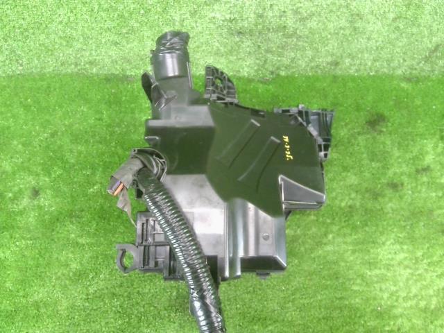 86 DBA-ZN6 ヒューズボックス ジャンクションボックス エンジン
