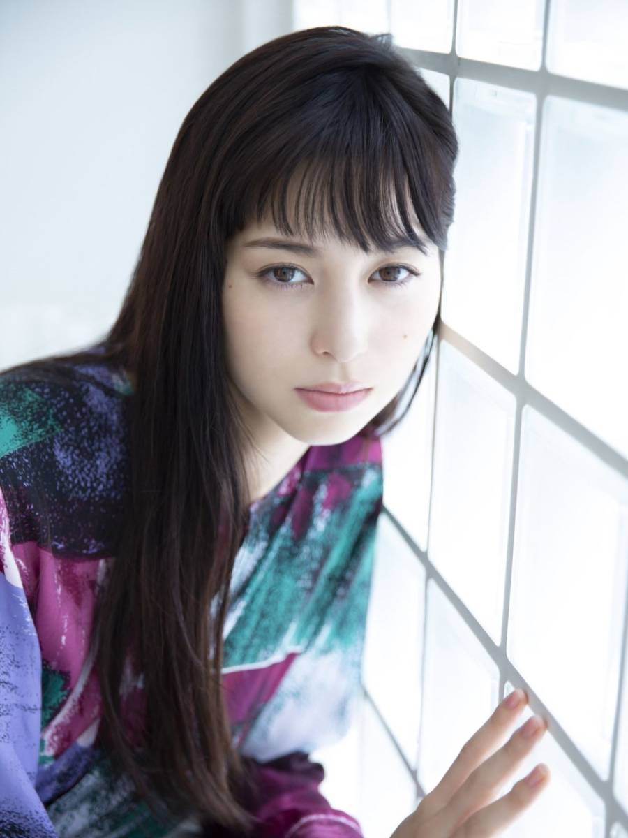 女優 中条あやみ L判 写真 50枚 まとめ売り 写真 売買されたオークション情報 Yahooの商品情報をアーカイブ公開 オークファン Aucfan Com