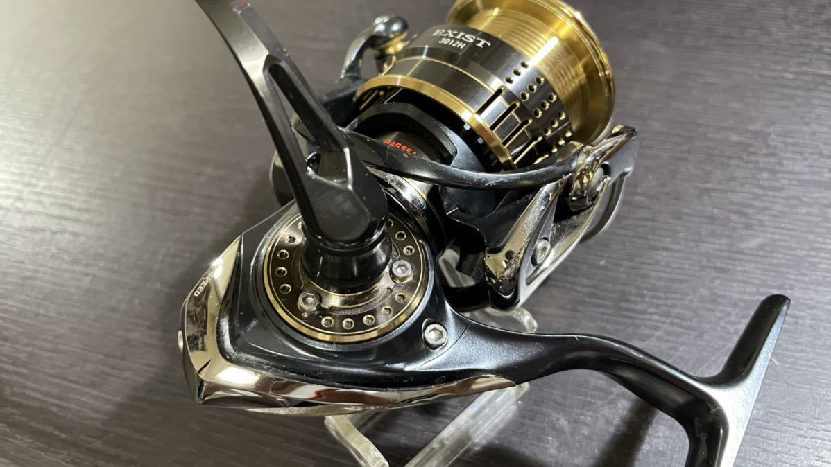 中古美品 機能良好 付属品あり Daiwa ダイワ 15イグジスト 3012H EXIST 