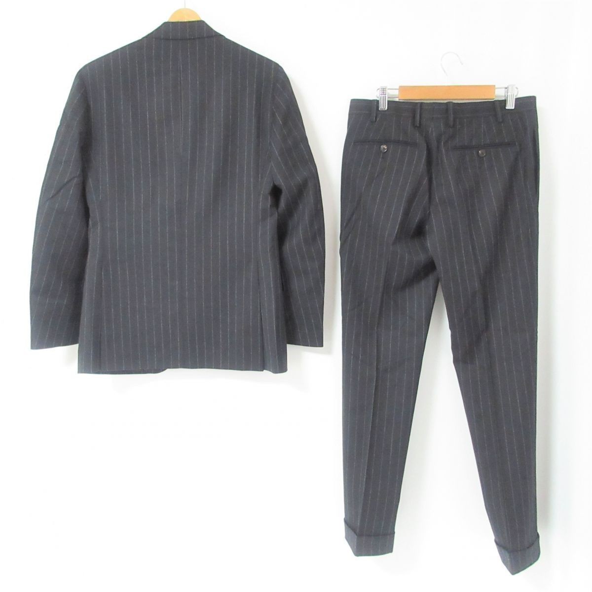 美品 クリーニング済 Gabriele Pasini ガブリエレパジーニ ストライプ柄 シングルスーツ テーラードジャケット スラックス 44 黒×灰 014