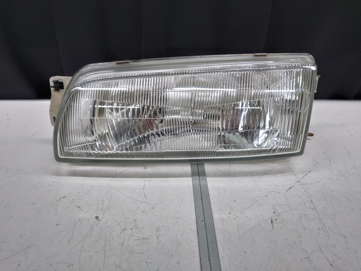 驚きの破格値，驚きの破格値，HOT 純正品 リベロ 純正 ヘッドライト 左 CD2V STANLEY 001-7023 7022 CE9A ランエボ GSR CD9A エボ2 エボ3 当時物 ランサー 流用(ヘッドライト)｜売買されたオークション情報、yahooの商品情報をアーカイブ公 三菱用