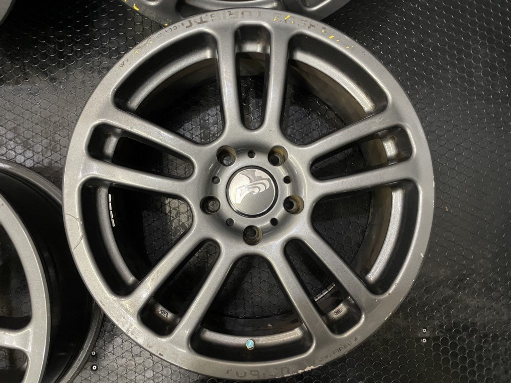 RAYS SERIE VERSUS TURISMO SPADA レイズ ベルサス スパーダ 17インチ  